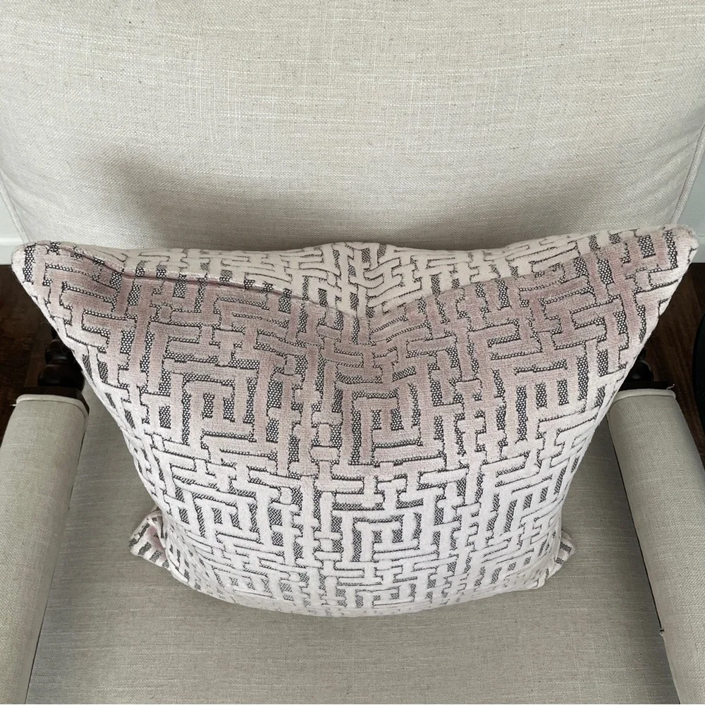 West Elm Allover Crosshatch Jacquard Velvet Pillow with Down Insert 20x20” Pink